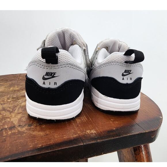Nike Air Max 1 Easy On  Size 7 Boys Girls Black White - Picture 4 of 7
